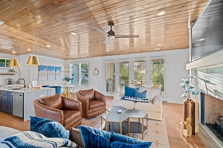 Take The Helm At The Captain's Quarters Cottage! - Lake Oconee, GA