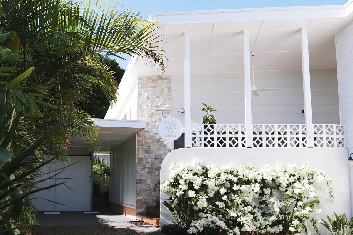 Biz xotinimni ikkala teshikda sikamiz