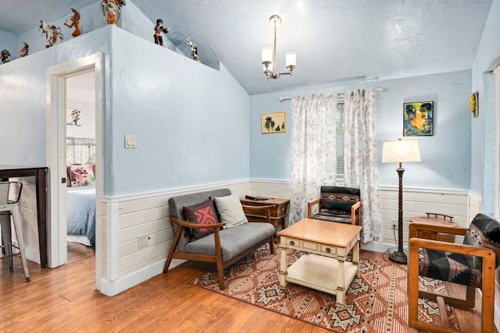 Quaint Original Ruidoso Cabin - Ruidoso, NM