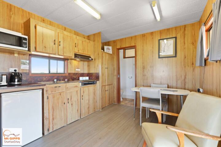 The Workers Hut - Broken Hill