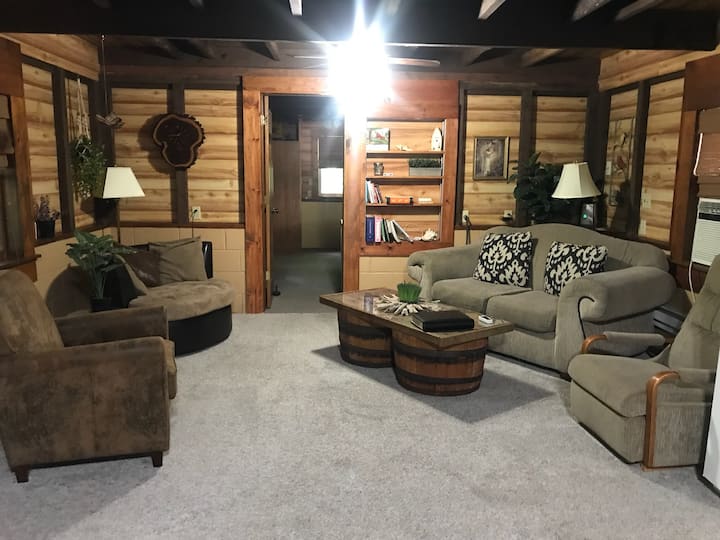 Enjoy The Peace And Quiet - Indiana