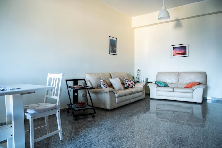 Stupendi Panorami Dalla Baia Delle Ninfe - Villa San Giovanni