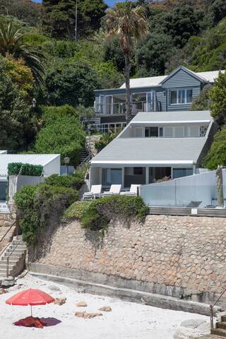 RELAX @ Bungalow 22 ~ Clifton 3rd gallery image 3