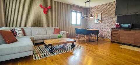 Two-Bedroom Apartment at Ljubovic Hill Park