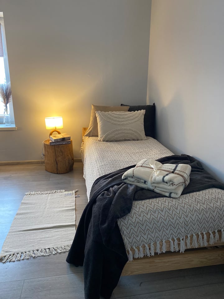 غرفة النوم 1