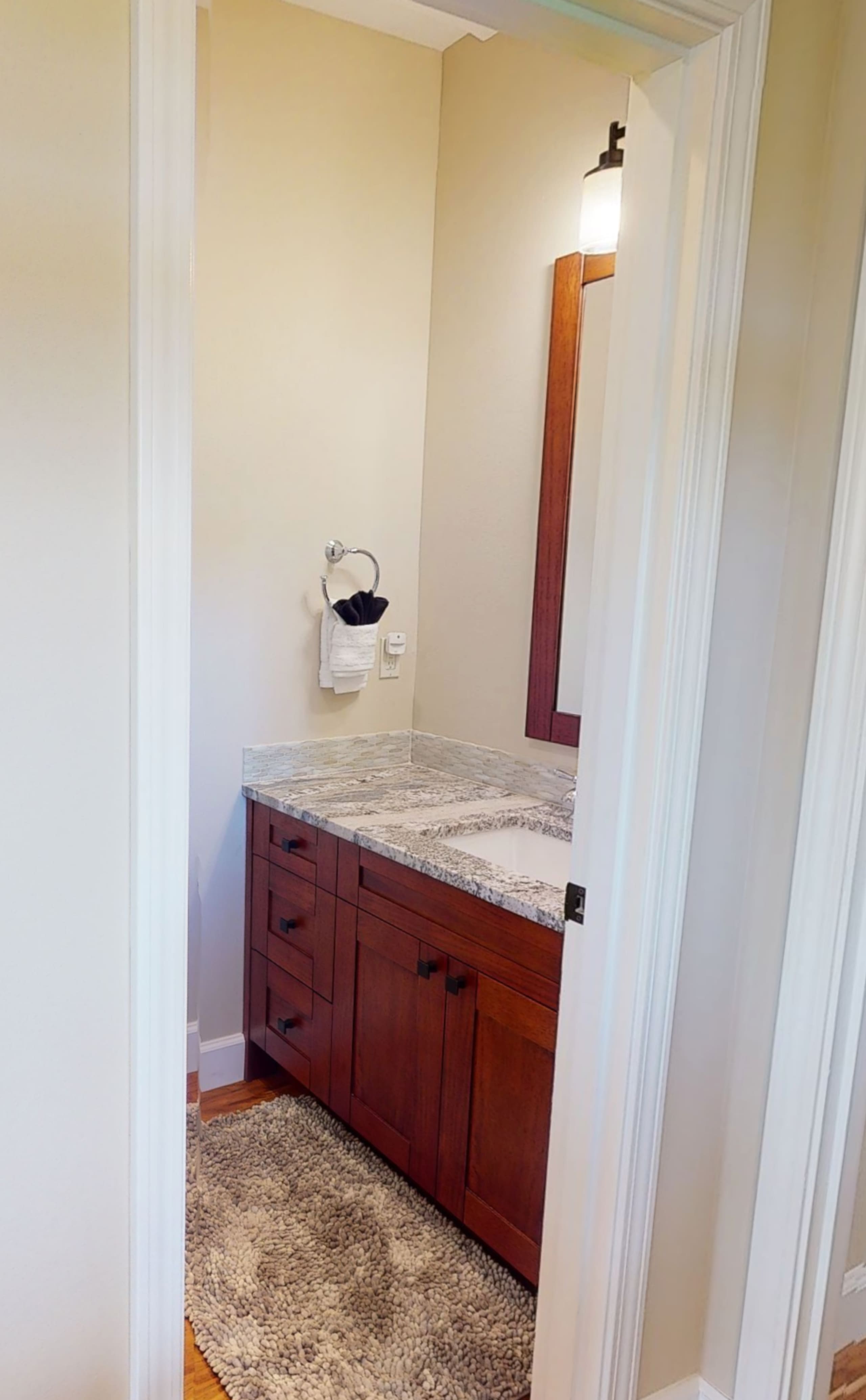 Home in Waimea · ★4.97 · 4 bedrooms · 6 beds · 3.5 baths - Image 2