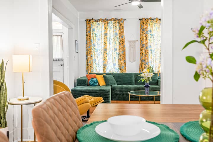 Starland District 3br | Private Yard + Pets - Savannah, GA