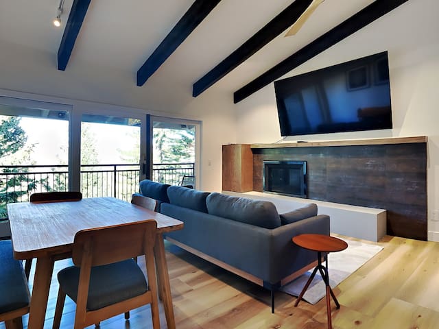 Timberline Condominiums managed Airbnb listing 1