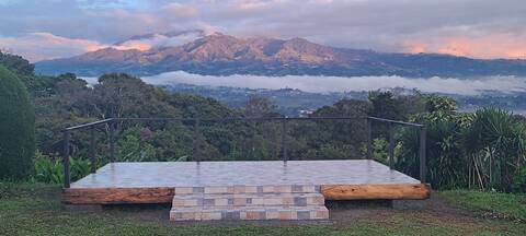 Boutique Working Coffee Ranch Guesthouse