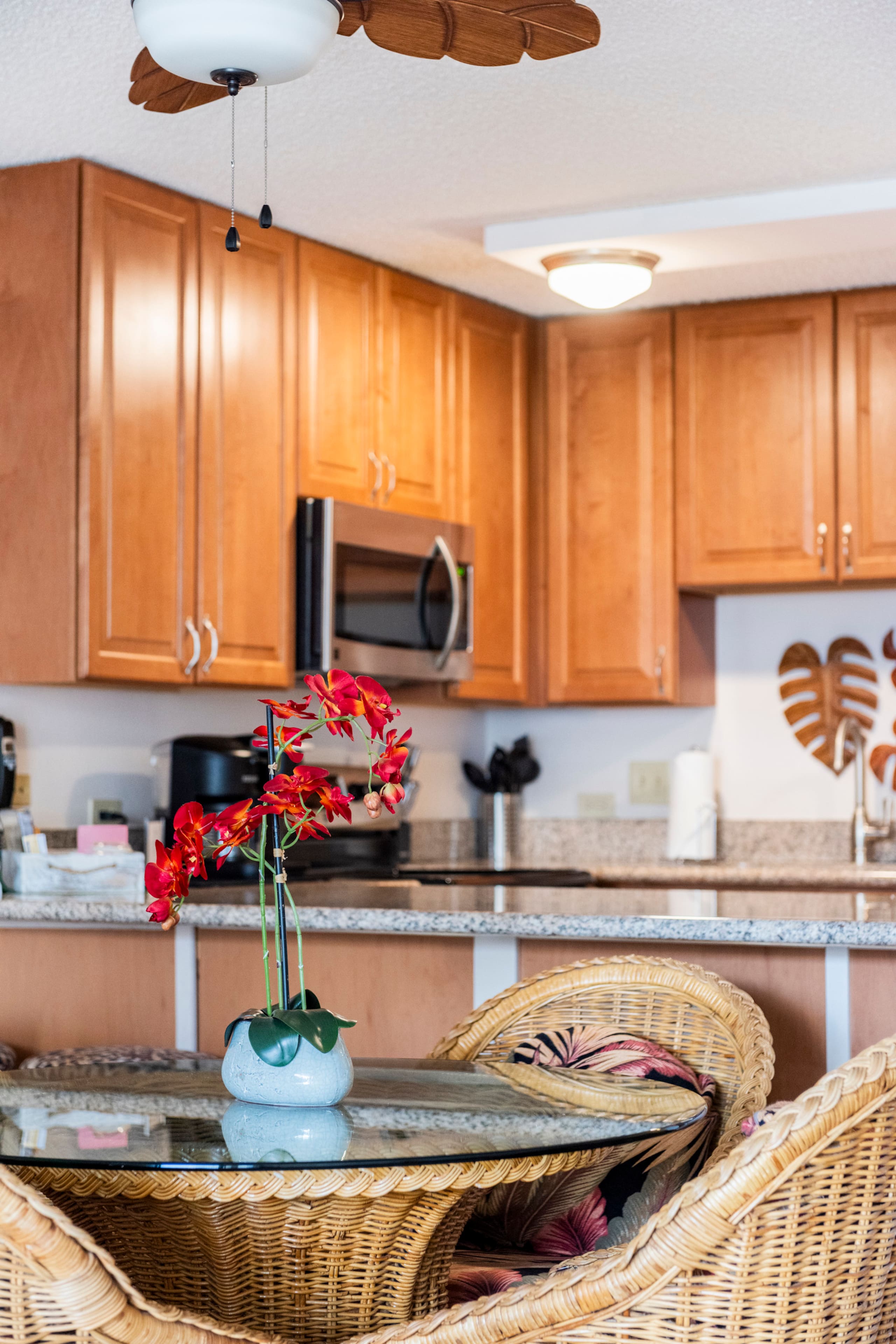 Condo in Kihei · ★4.97 · 1 bedroom · 2 beds · 2 baths - Image 19