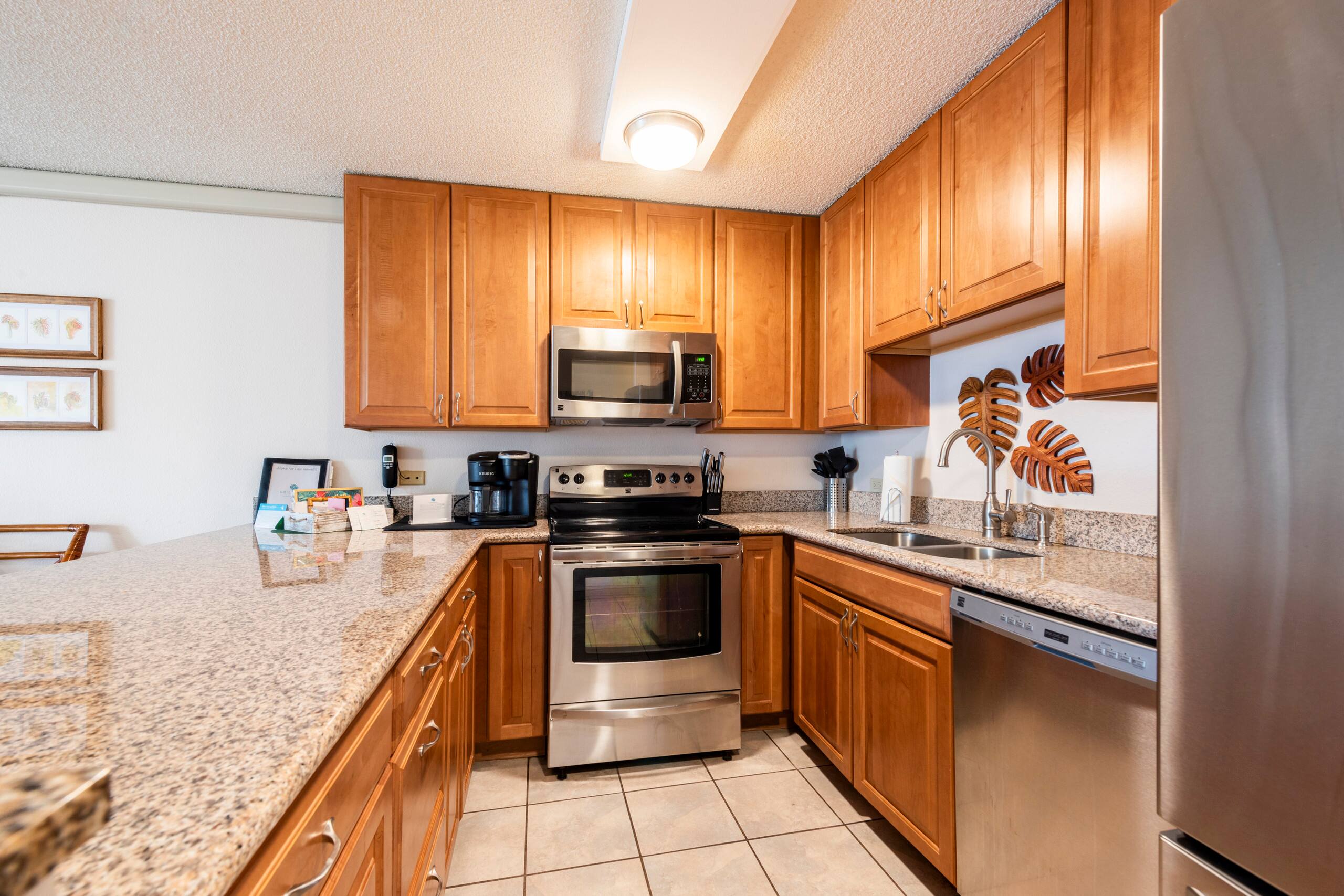 Condo in Kihei · ★4.97 · 1 bedroom · 2 beds · 2 baths - Image 12