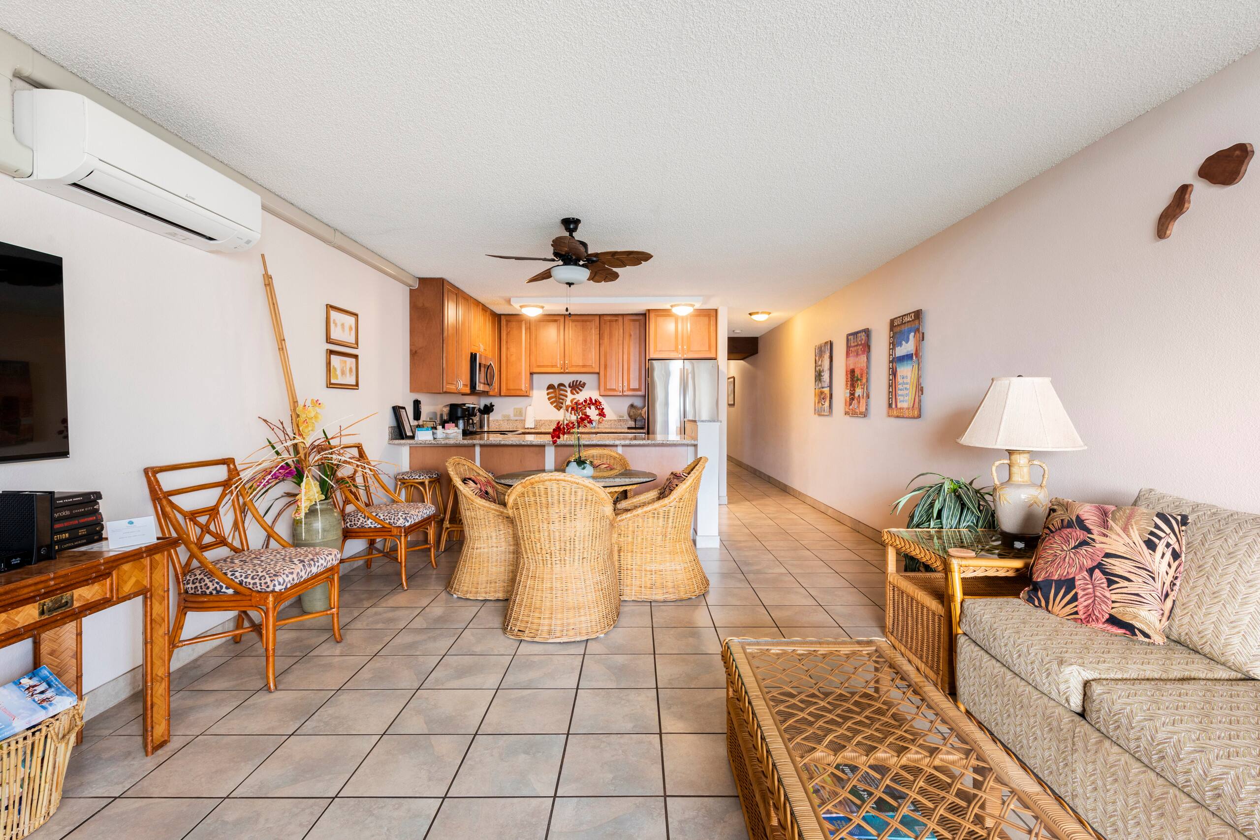 Condo in Kihei · ★4.97 · 1 bedroom · 2 beds · 2 baths - Image 5