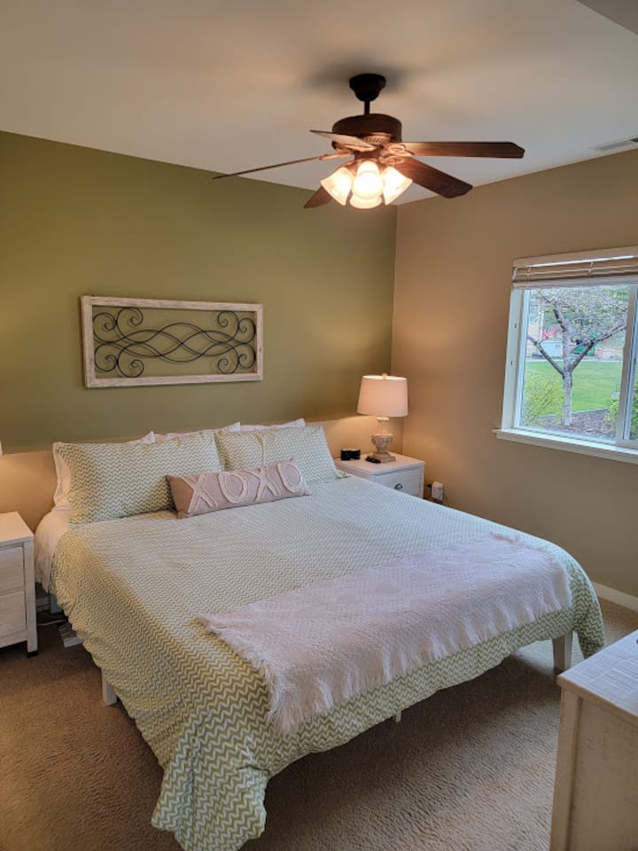 საძინებელი 1