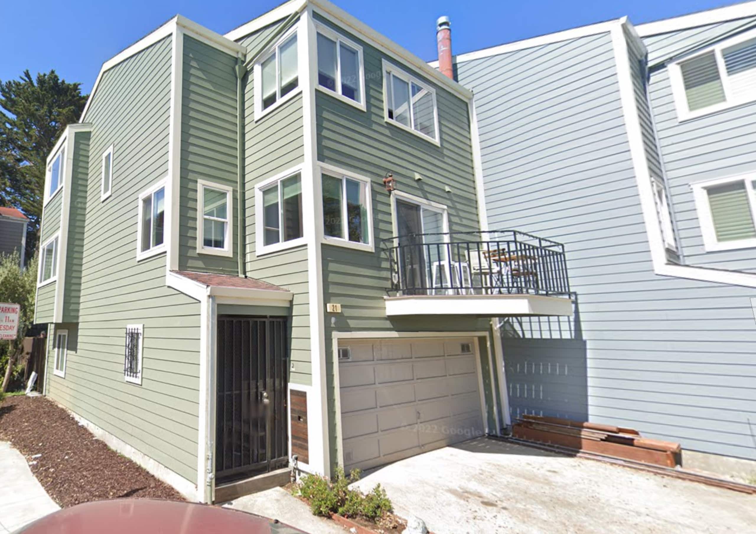 Home in San Francisco · ★4.88 · 3 bedrooms · 3 beds · 3 baths - Image 19
