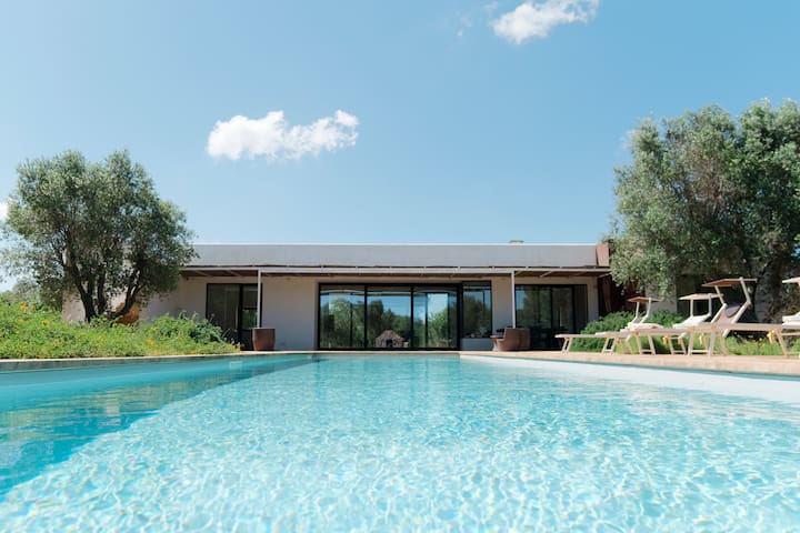 Villa with pool in Puglia