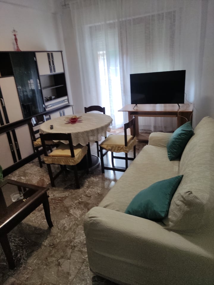 Appartamento Zona Stazione Centrale - 佩魯賈