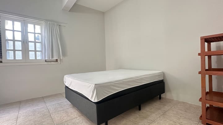 Chumba cha 6: Kitanda cha watu wawili