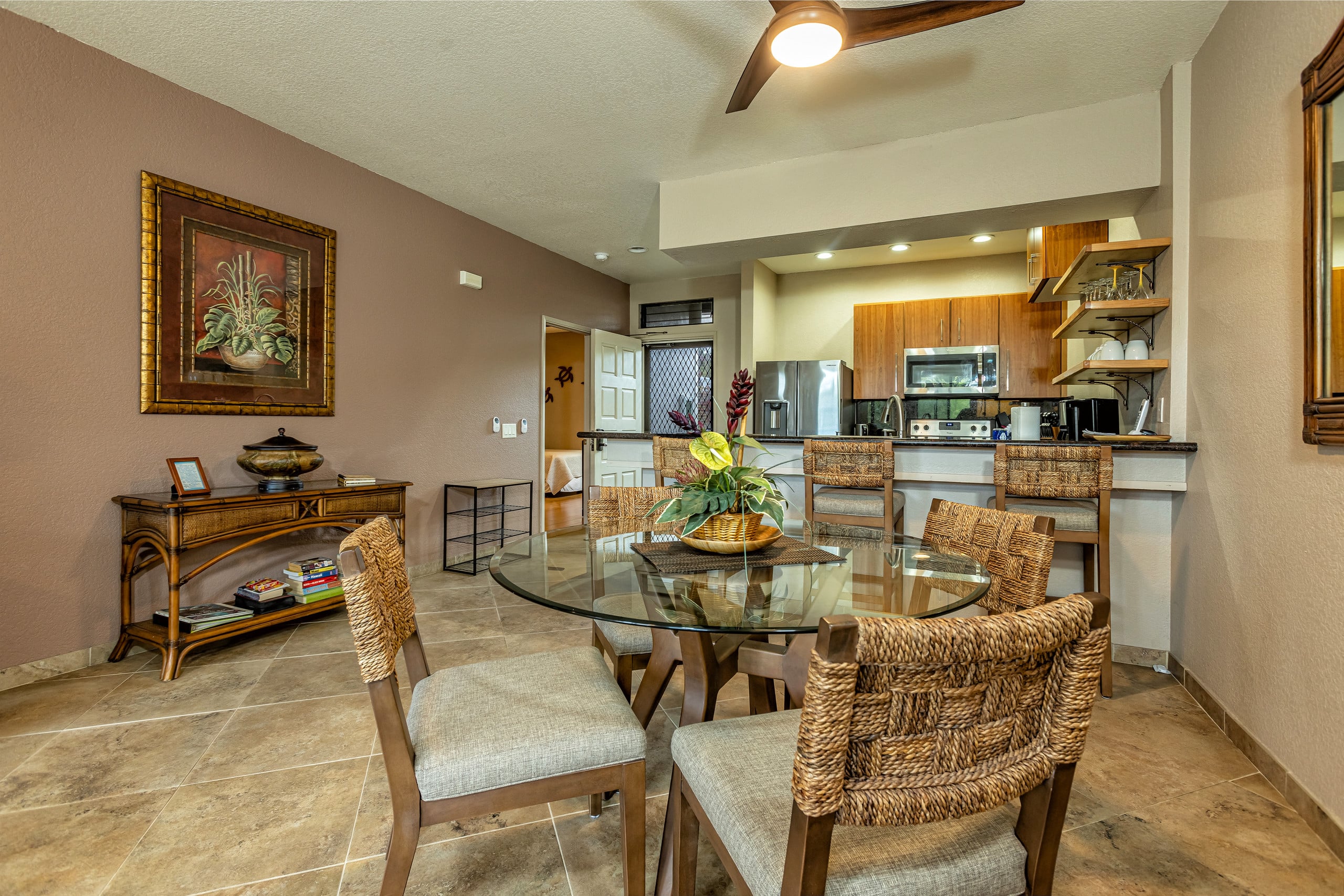 Condo in Kihei · ★4.91 · 2 bedrooms · 3 beds · 2 baths - Image 7