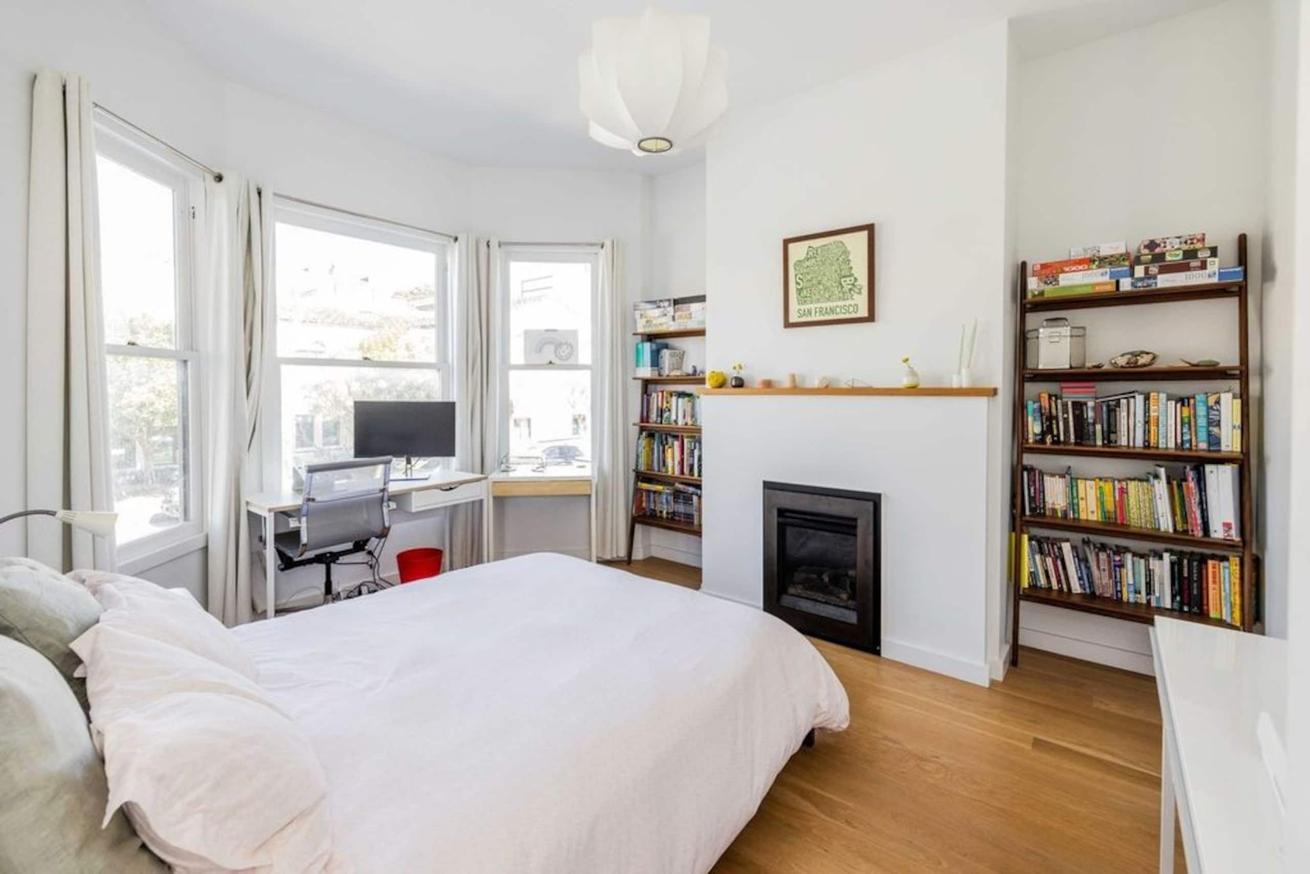 Home in San Francisco · ★5.0 · 3 bedrooms · 4 beds · 2 baths - Image 9