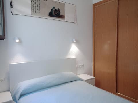 Propiedad de Airbnb exitosa: 2 bdrm 1 bth con A/C Gran Vía-Plaza de España en Centro