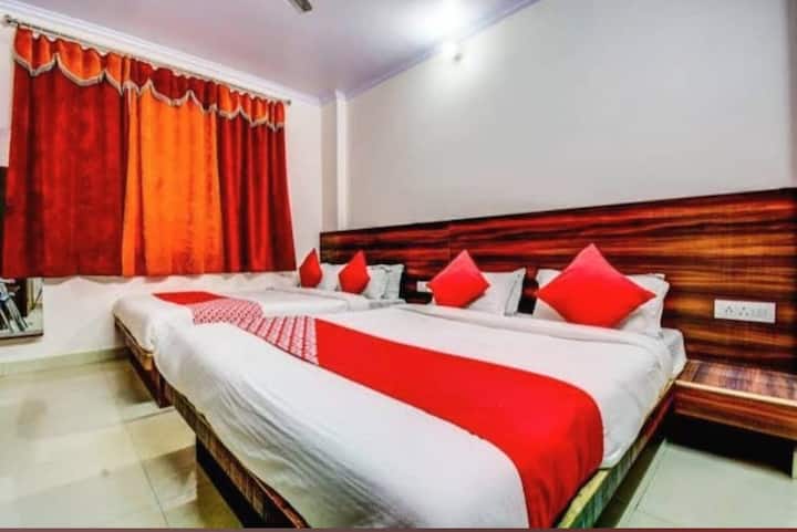 Hotel Thikana Palace-family Suite Room - Jaipur