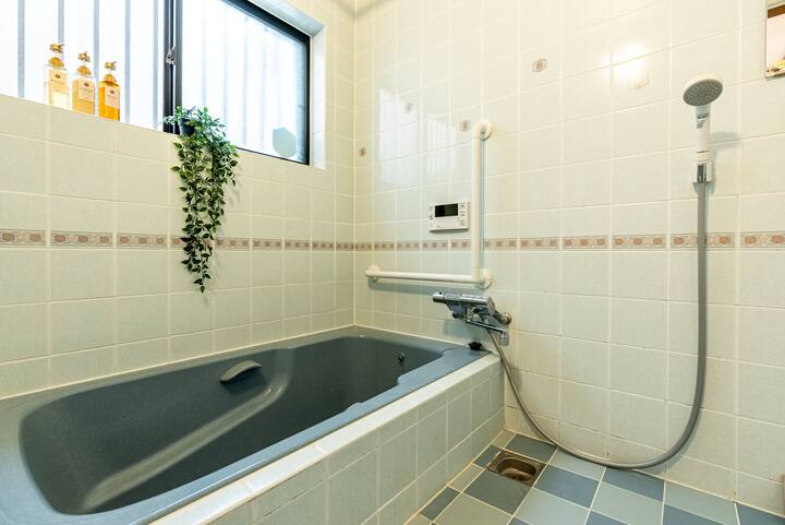 フルバスルーム