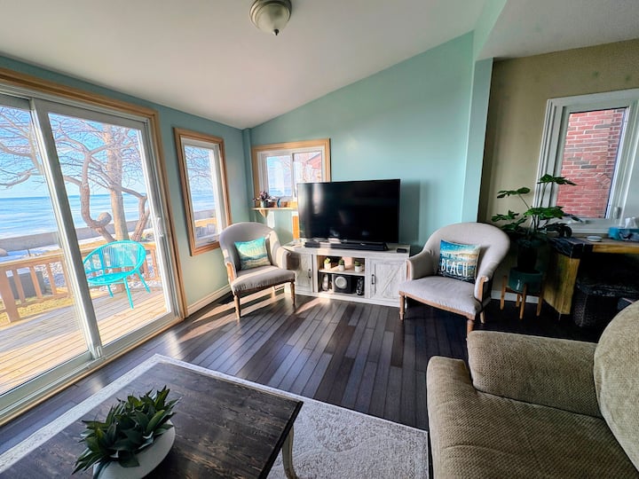 Lakeside Living - Amherstburg