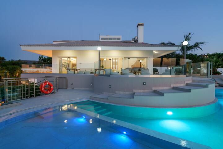 Giakoumakis Luxury-Private Villa! Heated eco-pool gallery image 2