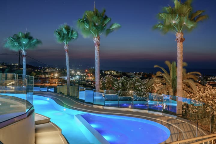 Giakoumakis Luxury-Private Villa! Heated eco-pool