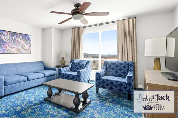 Luxury 2 bedroom Deluxe Suite gallery image 2