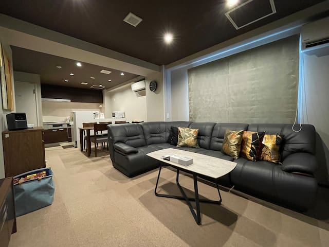 Ikebukuro 10 min/3 bedrooms/Max 13 /Conv 1 min/EV