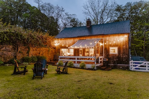 River Barn, Sidewalk Stroll into Essex Village