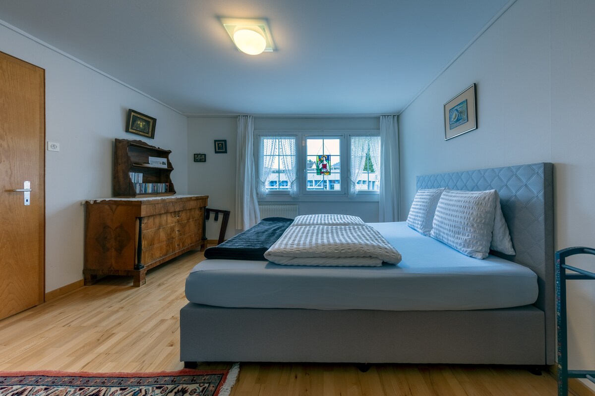 غرفة النوم 2