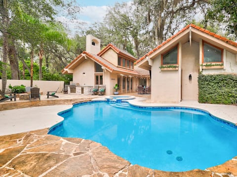 Amelia Palms - Coastal Luxury Retreat