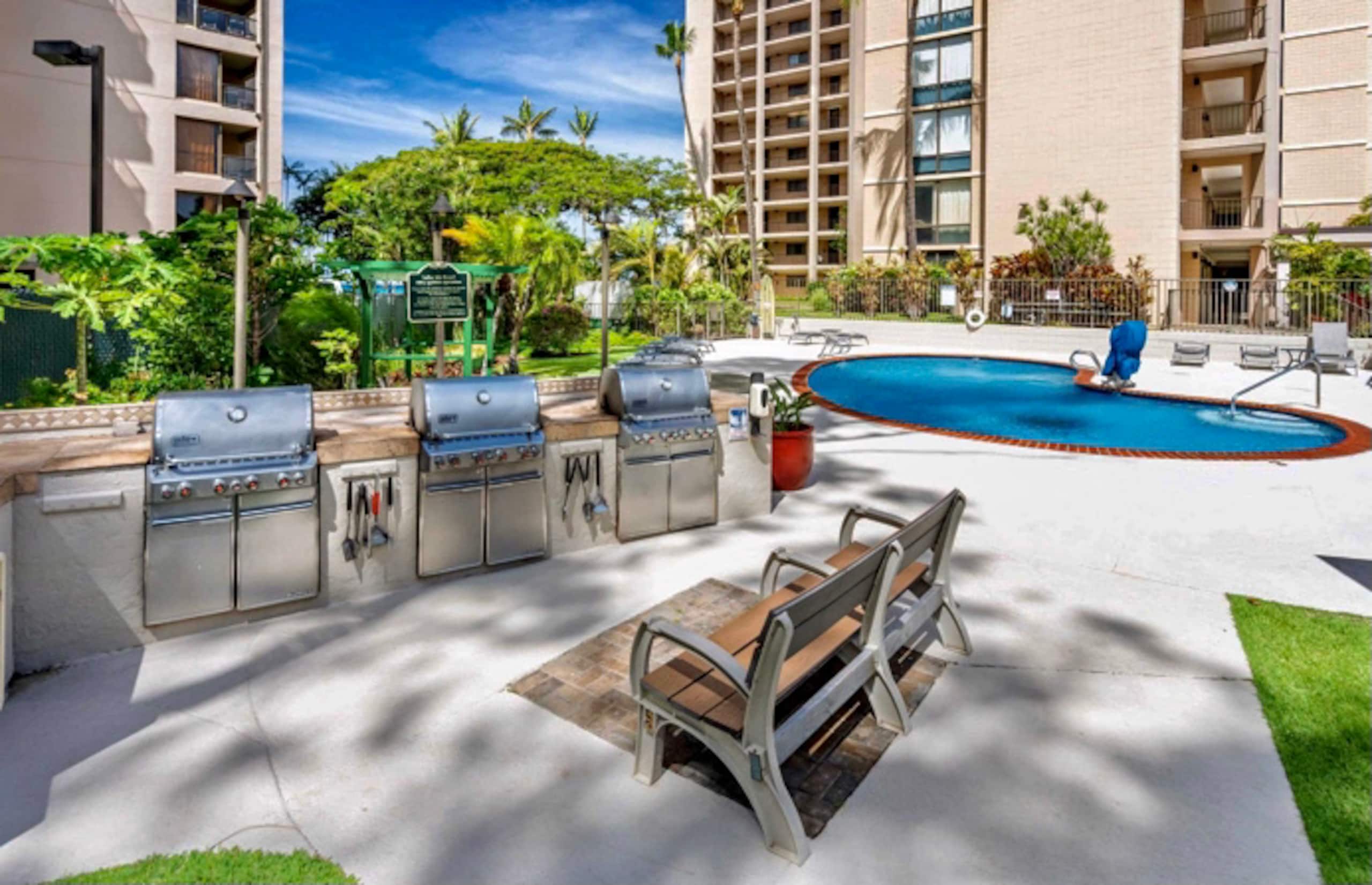 Condo in Lahaina · ★4.95 · 1 bedroom · 2 beds · 1 bath - Image 27
