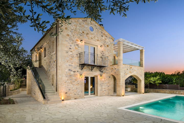 Villa Antonousa – Pool Haven & Stunning Outdoors gallery image 2