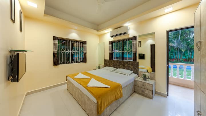 Bedroom 1 image 1