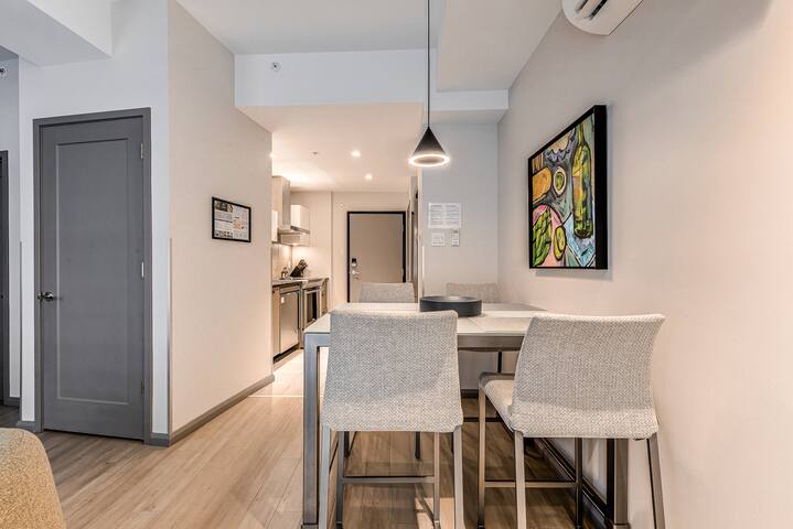 B02 | High Standing Apt. Near Old QC | 2 Bedrooms gallery image 4