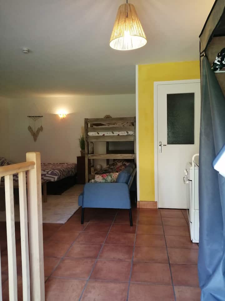 Maison D'hôtes Studio Tout éQuipé 4 Personnes - Pontgibaud