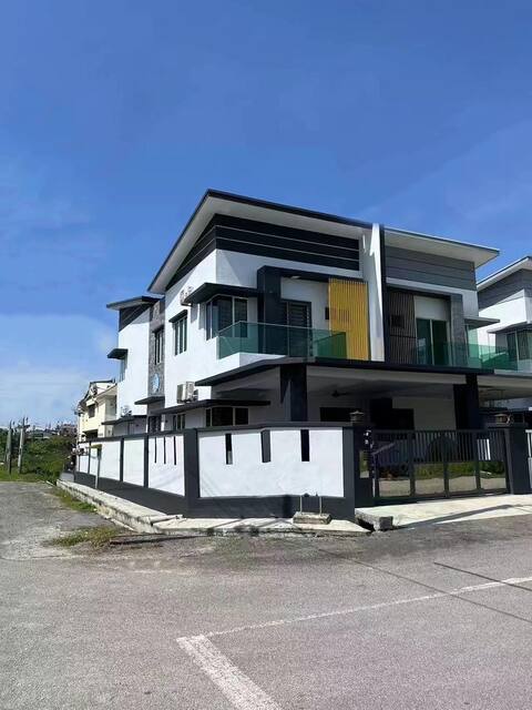 Sekinchan 29 Homestay Karaoke/Barbecue Modern Homestay