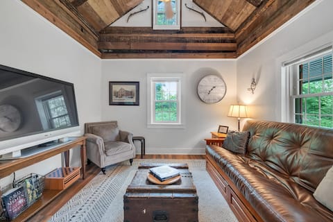 Historic retreat close to Lancaster City-Sleeps 5