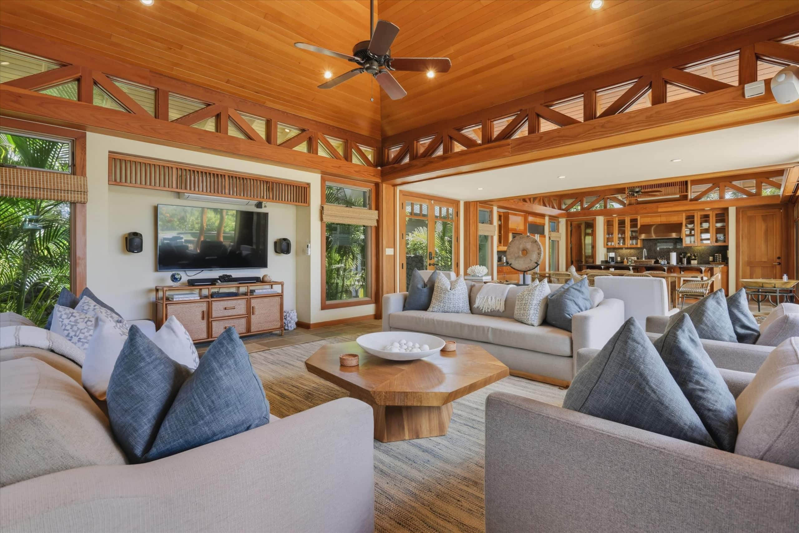 Home in Waimea · ★4.95 · 3 bedrooms · 4 beds · 3.5 baths - Image 2