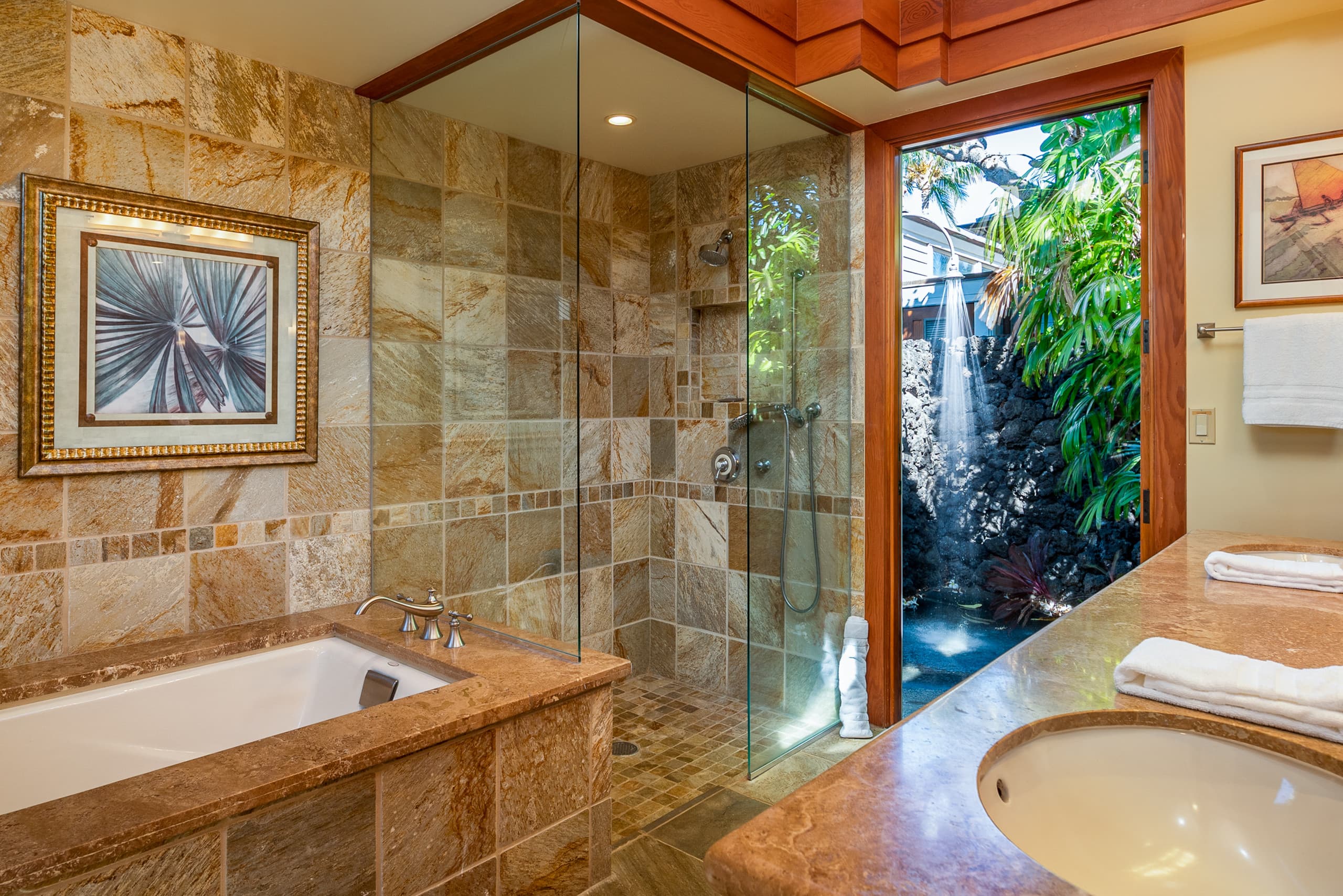 Home in Waimea · ★4.95 · 3 bedrooms · 4 beds · 3.5 baths - Image 15