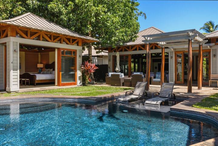 Balinese-style home in Pauoa Beach Hawaii