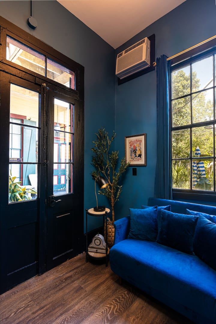 Walk To French Quarter | Elegant Marigny Pad - Chalmette, LA