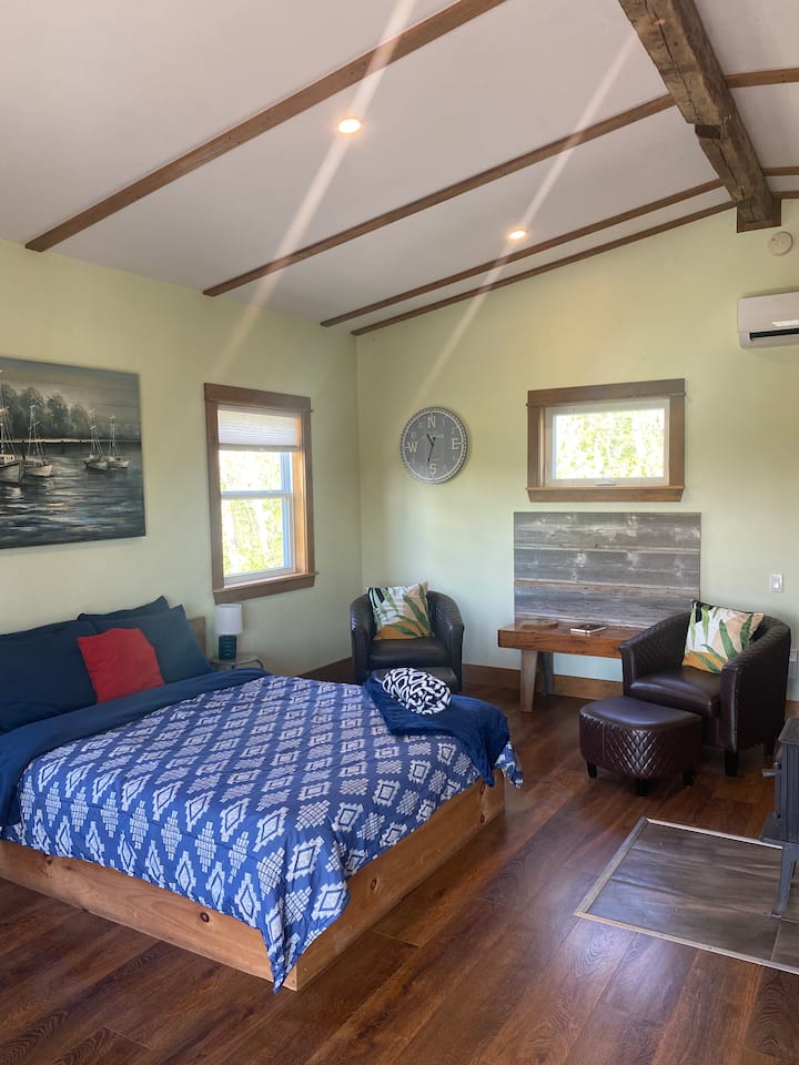 Bedroom area