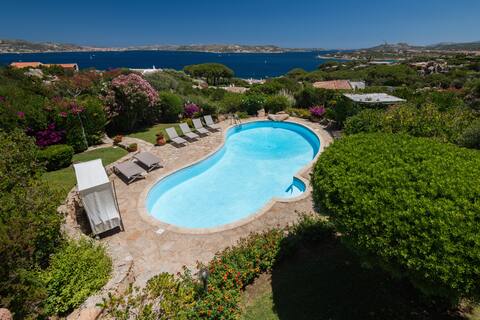 Villa Coligu - Breathtaking views and private pool