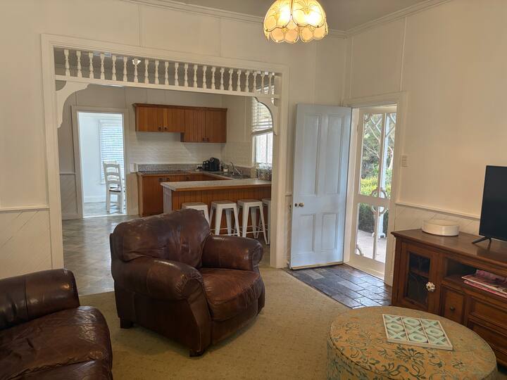 The Rose Cottage Boutique Bnb - Dunedoo