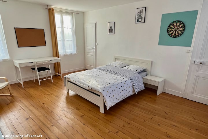 საძინებელი 4