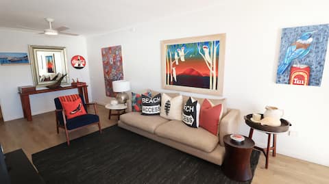 Popular Airbnb listing: Awesome views - level access - close to everything in Nelson Bay